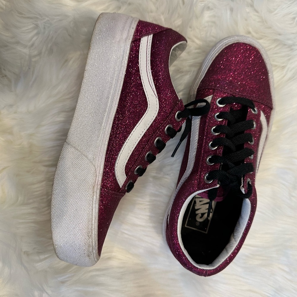 Ladies Vans sparkly in hot pink color